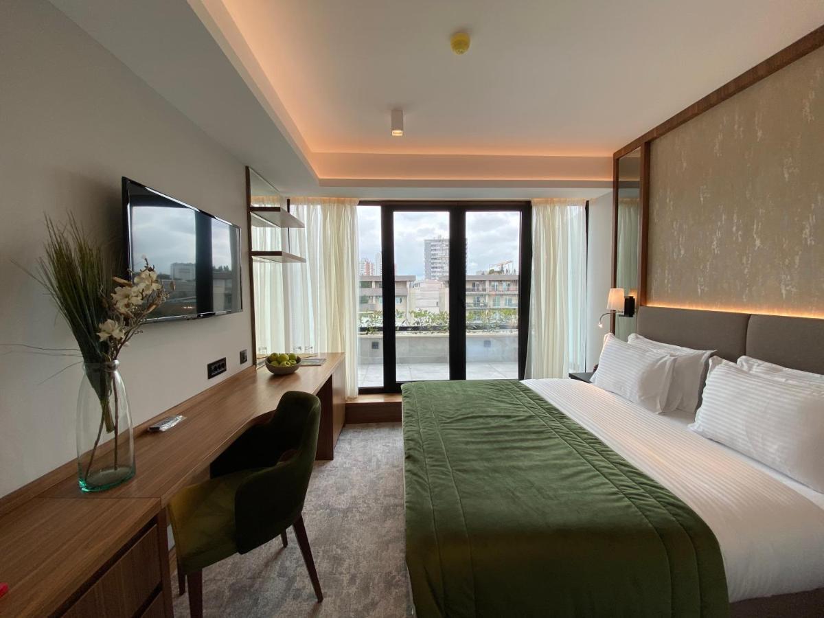 Central Point Hotel Beograd エクステリア 写真