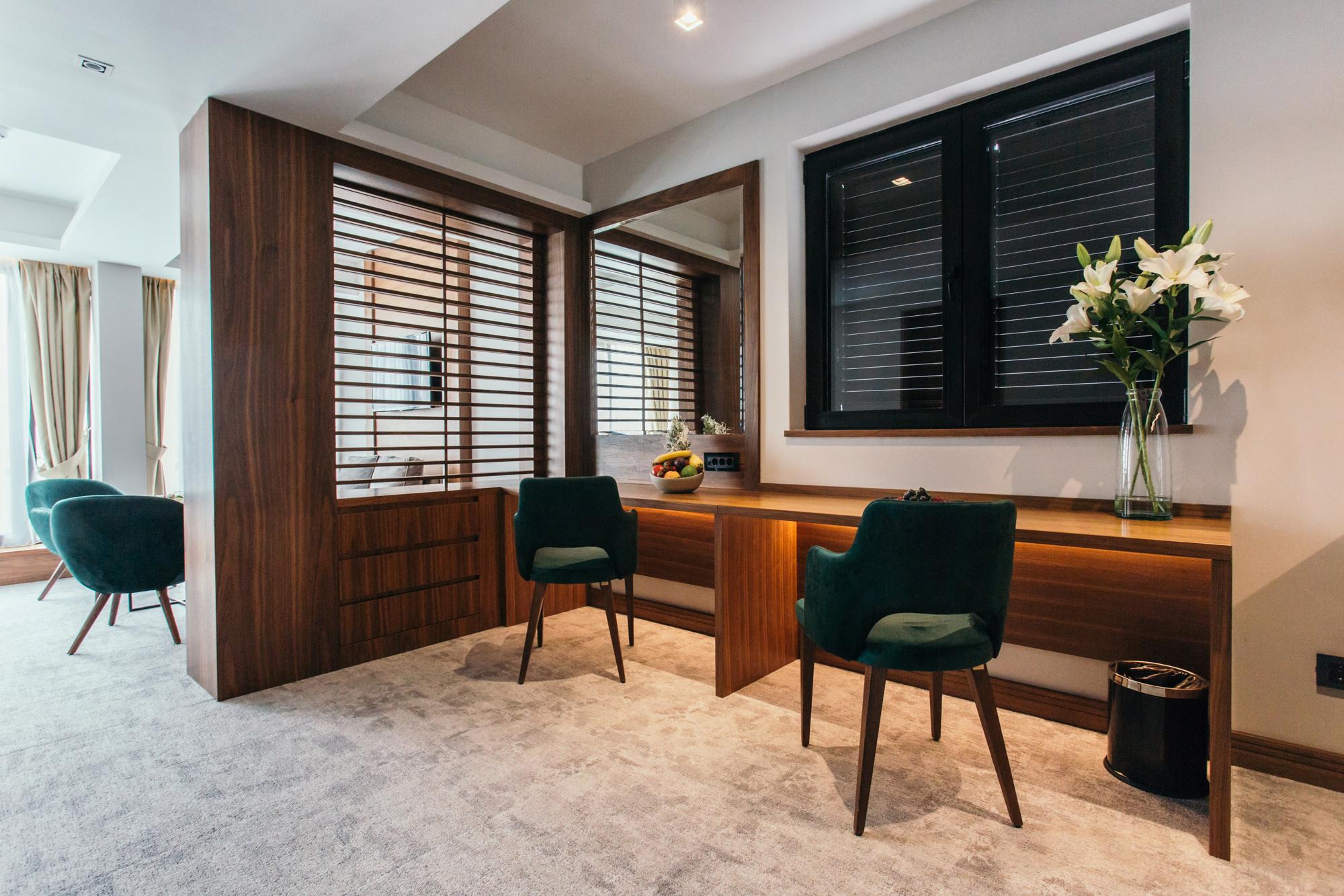 Central Point Hotel Beograd エクステリア 写真